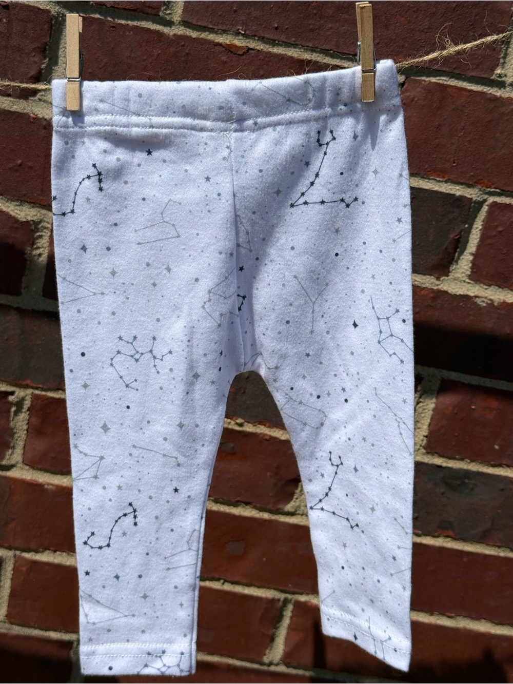 Badgley Mischka White Moon 'I Love You to the Moon and Back' Pajama Set - Picture 7 of 8